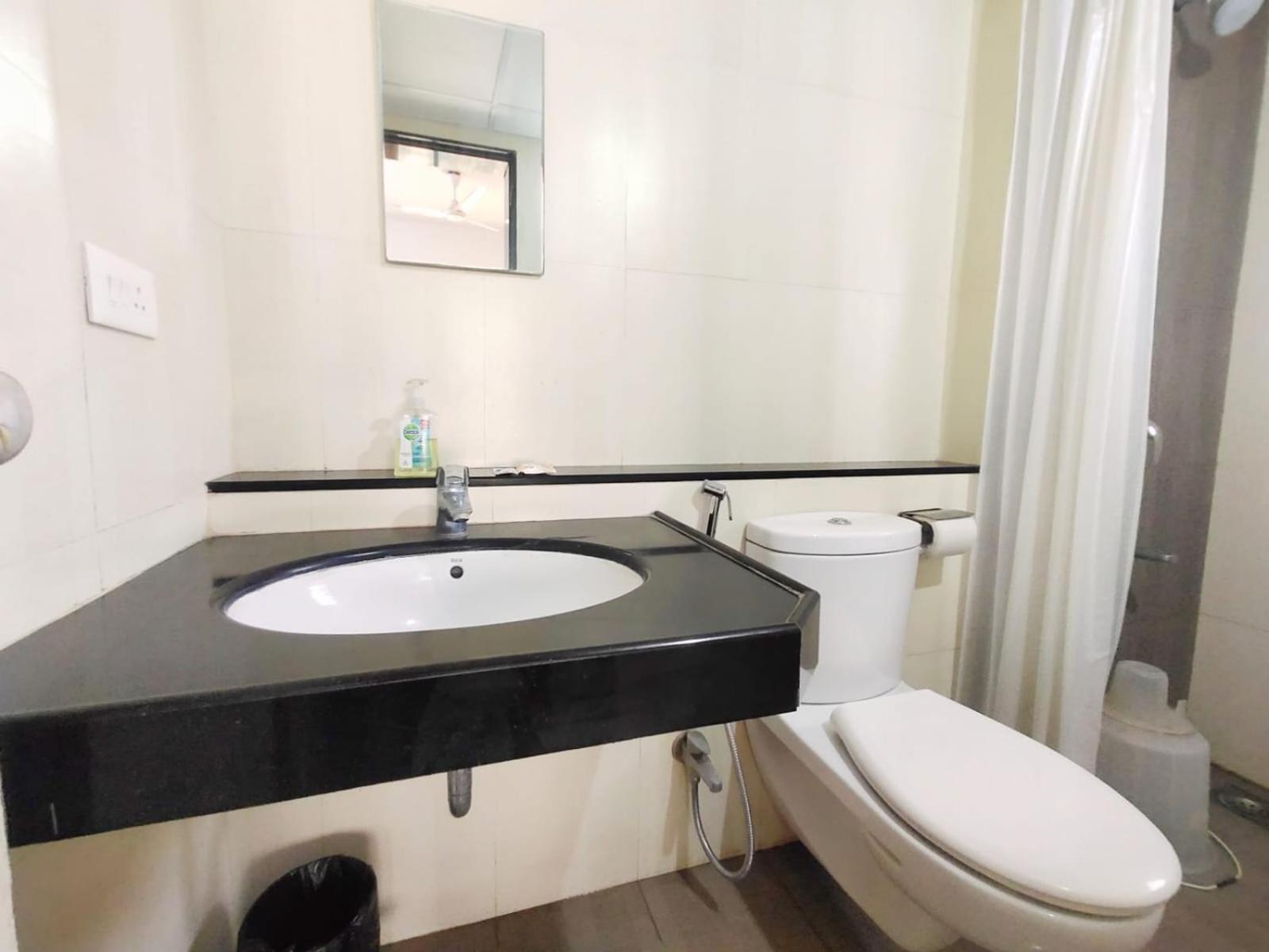 Private Rooms In Blue Ridge Hinjawadi Zewnętrze zdjęcie